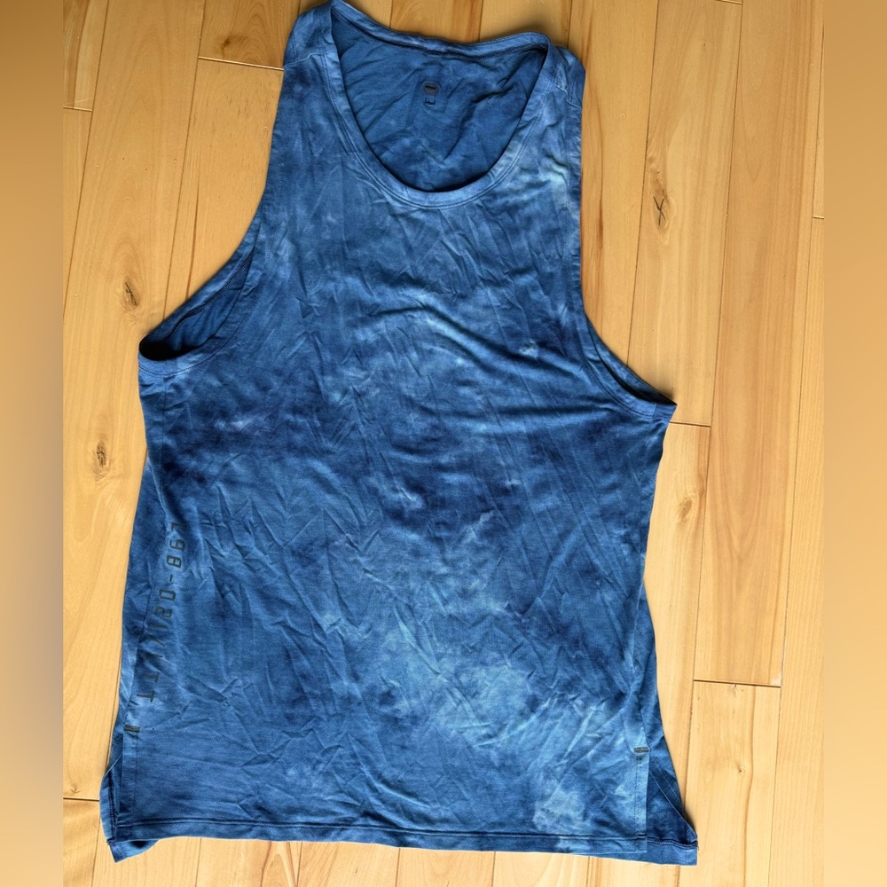 Lululemon M always agile tank